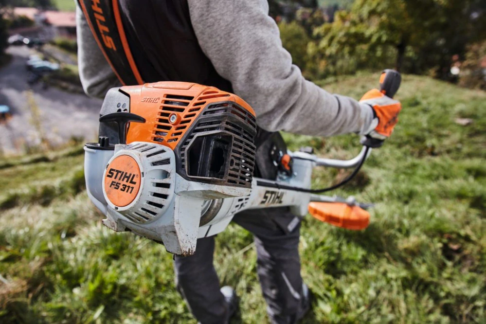 Profesionálny benzínový krovinorez STIHL FS 311