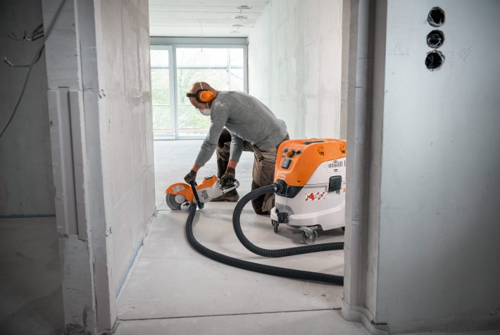 Elektrický vysávač na suché a mokré vysávanie STIHL SE 133 ME