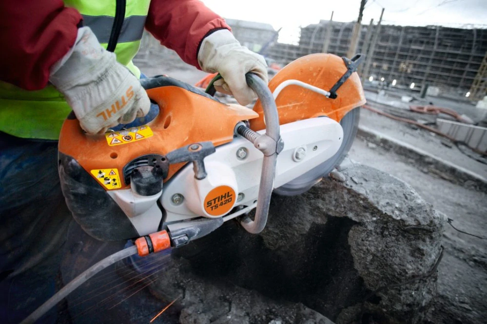 Rozbrusovačka benzínová STIHL TS 420