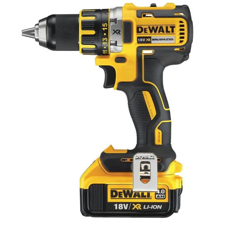 Aku vŕtací bezuhlikový skrutkovač DEWALT DCD790M2-QW 2x4,0 Ah Li-lon