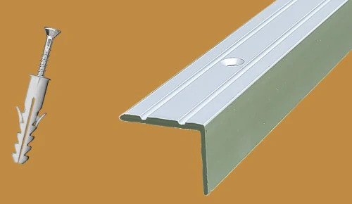 Schodová lišta A36 strieborná 90cm