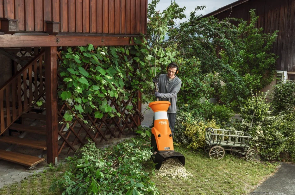 Elektricý záhradný drvič STIHL GHE 150