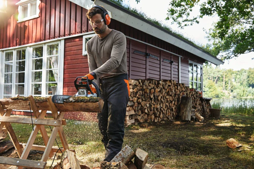 Motorová píla STIHL MS 212