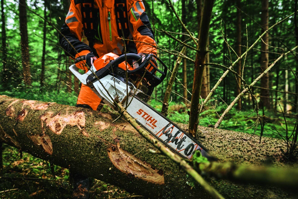Profesionálna motorová píla STIHL MS 300
