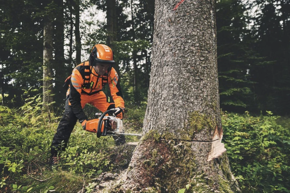 Profesionálna motorová píla-STIHL MS 400 C-M