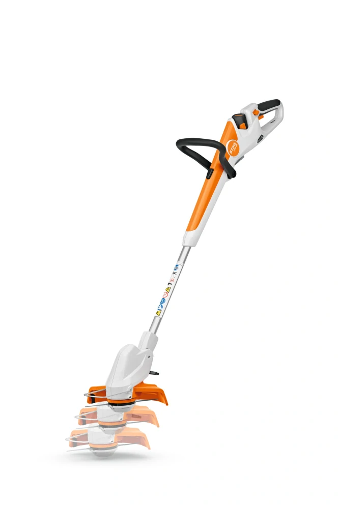 Akumulátorový vyžínač STIHL FSA 30, set s AS 2+AL 1
