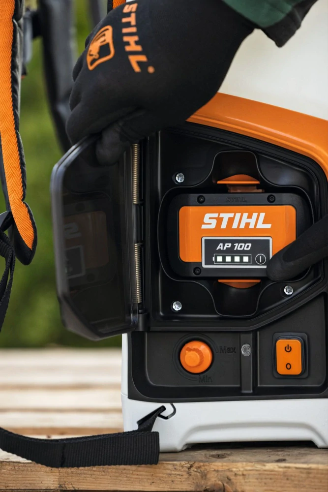 Akumuátorový rosič STIHL SGA 85