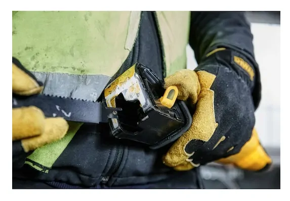 Elektricka chvostová píla 1100W,29mm zdvih DEWALT DWE305PK-QS