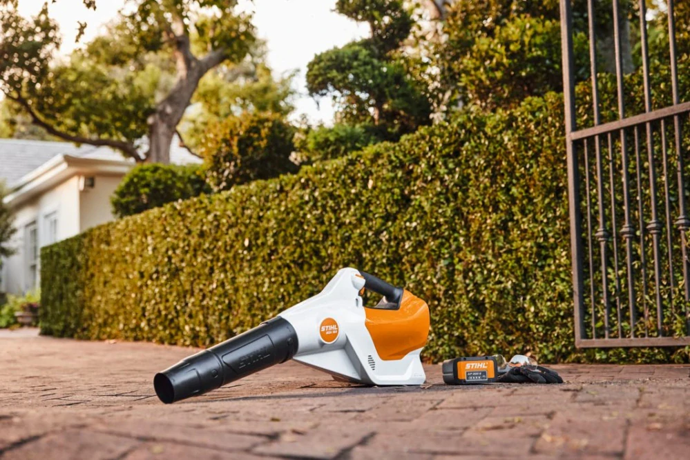 Akumulátorový fúkač STIHL BGA 160
