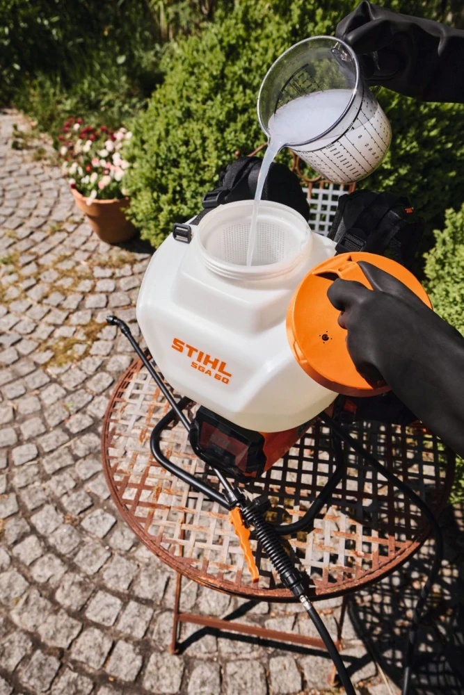 Akumulátorový čistič STIHL SGA 60 set s 2 x AK10+AL101