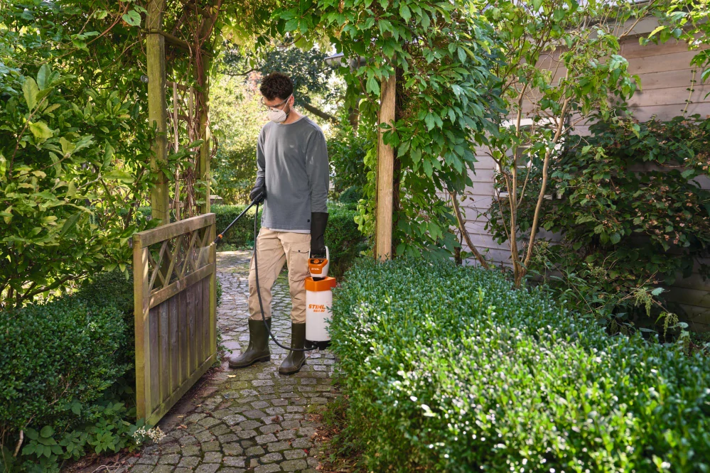 Akumulátorový tlakový postrekovač STIHL SGA 30 set s AS2+AL1